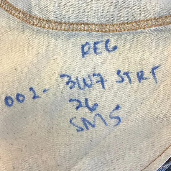 RE/Done Levi's Women's Sz 26 002-3W7STRTStraight Leg Jeans MSRP $350 G15-2